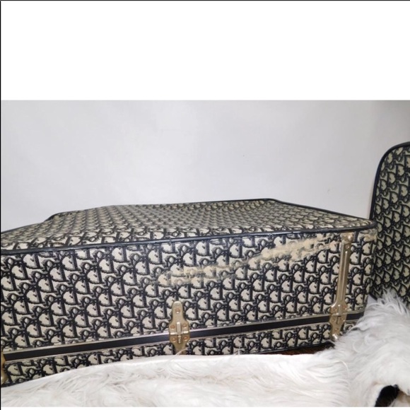 Three vintage Christian Dior monogram hard luggage - Picture 3 of 9